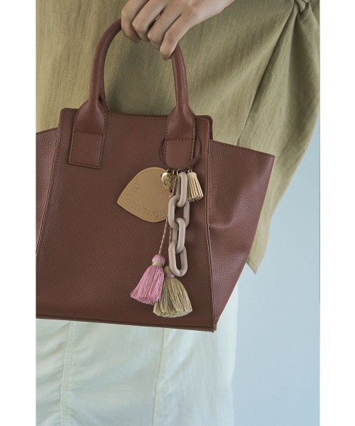 marjour（マージュール）の「HEART CHARM（キーホルダー・レディース・ネイビー/グレー/レッド/ベージュ・FREE）」の13枚目の写真