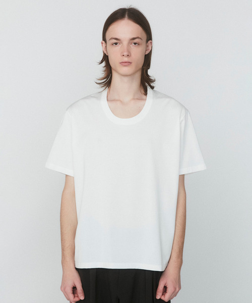 VICTIM(ヴィクティム)の「VICTIM ヴィクティム / HEAVY COTTON U-NECK TEE シルクライクヘビーコットンUネックTシャツ / VTM-25-CS-007(Tシャツ/カットソー・メンズ・ホワイト/ブラック/グレー・1/2/3)」の2枚目の写真