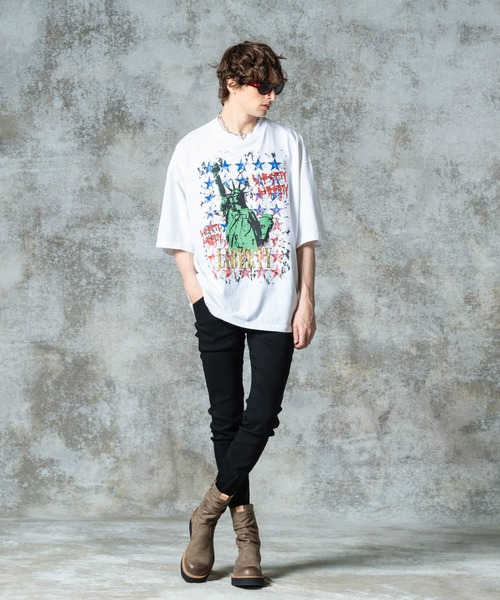 glamb(グラム)の「Liberty T-shirt / リバティTシャツ(Tシャツ/カットソー・メンズ・ブラック/ホワイト・S/M/L)」の7枚目の写真