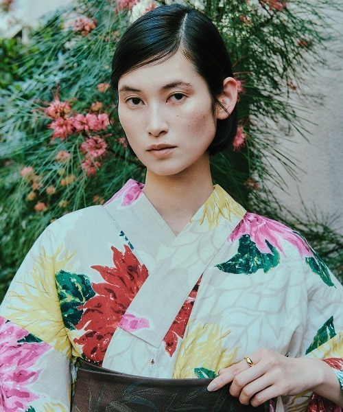 KEITA MARUYAMA（ケイタマルヤマ）の「KEITAMARUYAMA × Ameri BEIGE