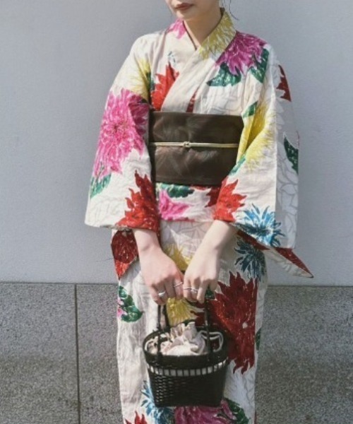 KEITA MARUYAMA（ケイタマルヤマ）の「KEITAMARUYAMA × Ameri BEIGE