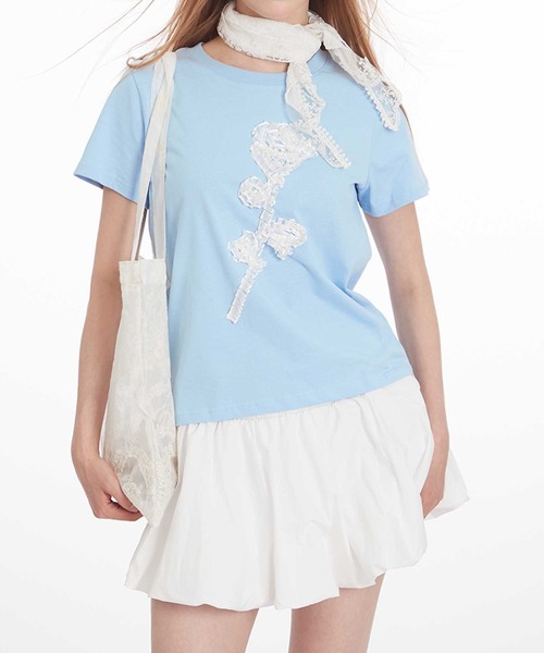 HOOK(フック)の「立体リボン花一輪デザインTシャツ (SS)(Tシャツ/カットソー・レディース・ブルー/ホワイト・MEDIUM/SMALL)」の9枚目の写真
