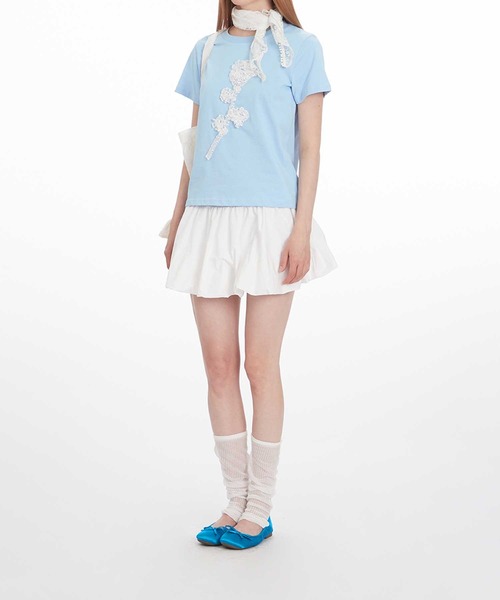 HOOK(フック)の「立体リボン花一輪デザインTシャツ (SS)(Tシャツ/カットソー・レディース・ブルー/ホワイト・MEDIUM/SMALL)」の6枚目の写真