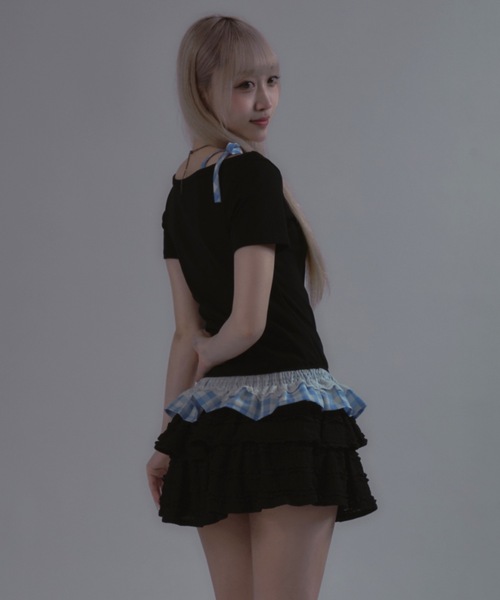 tinkerend(ティンカーエンド)の「Shoulder Ribbon Striped Tops / ショルダーリボンストライプトップス(Tシャツ/カットソー・レディース・ブラック・FREE)」の6枚目の写真