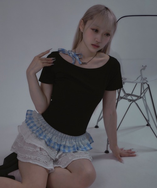 tinkerend(ティンカーエンド)の「Shoulder Ribbon Striped Tops / ショルダーリボンストライプトップス(Tシャツ/カットソー・レディース・ブラック・FREE)」の16枚目の写真