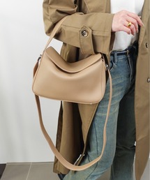 unnu（ユヌ）の「【マルチポケット】ボックスショルダーバッグ（ショルダーバッグ）」