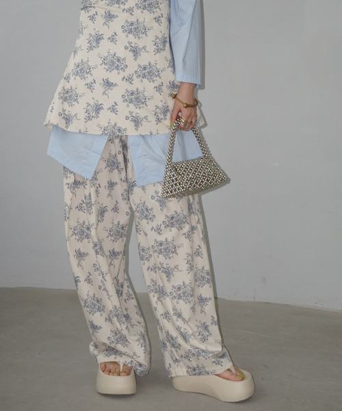 chuclla（チュクラ）の「リネンブレンド ヴィンテージフラワーワイドスラックス chw25s065（その他パンツ・レディース・アイボリー・S/M/L）」の11枚目の写真