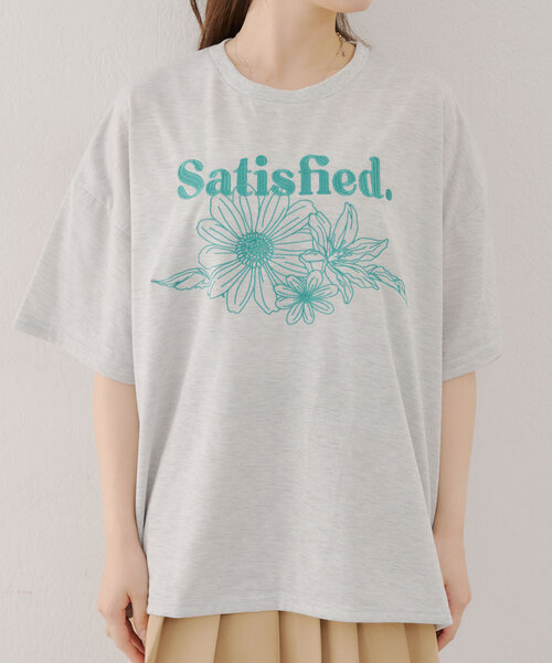 フラワー刺繍Tシャツ（Tシャツ/カットソー）｜continuer de NICE