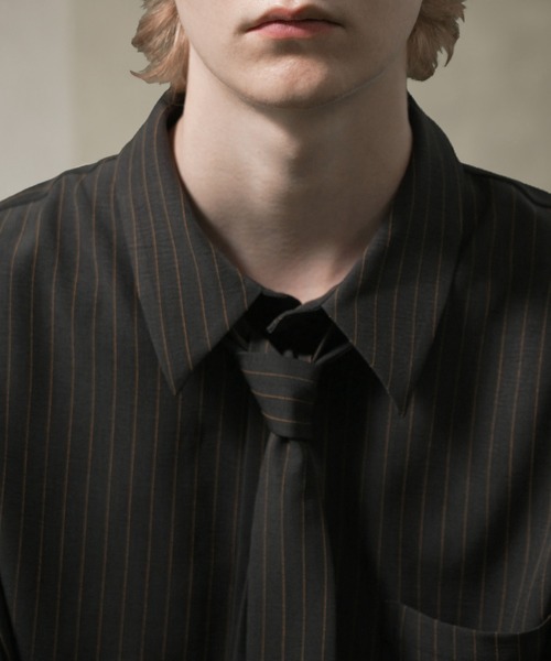 ANEDIST（アンディスト）の「ボウタイ付きサイドレースストライプシャツ（シャツ/ブラウス・メンズ・ネイビー/チャコールグレー・L/M）」の14枚目の写真
