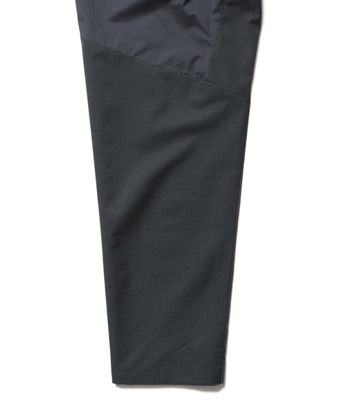 F.C.Real Bristol(エフシーレアルブリストル)の「LIGHT WEIGHT BREATHABLE PANTS(その他パンツ・メンズ・ブラック/ブラウン・SMALL/MEDIUM/LARGE/X-LARGE/XX-LARGE)」の10枚目の写真