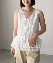 archives（アルシーヴ）の「コットンレースペプラムブラウス（シャツ/ブラウス）」