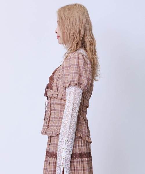 axes femme(アクシーズファム)の「ドロスト使コットンライクプルオーバー(シャツ/ブラウス・レディース・レッド/ホワイト/ベージュ・FREE)」の4枚目の写真