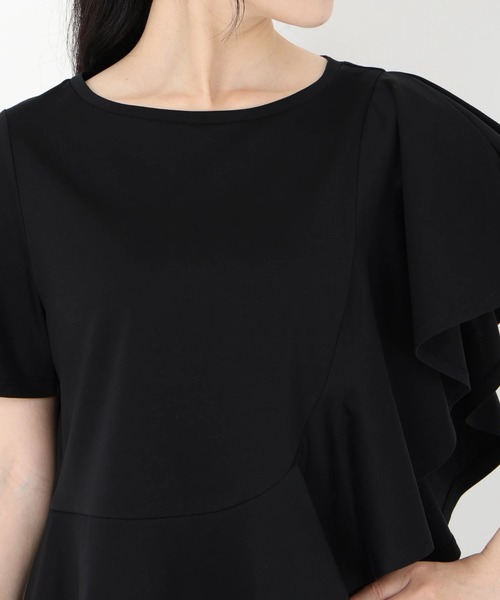 STRAWBERRY-FIELDS（ストロベリーフィールズ）の「ノーブルポンチ_アシンメトリーフリルカットソー（Tシャツ/カットソー・レディース・オフホワイト/ブラック・2）」の7枚目の写真