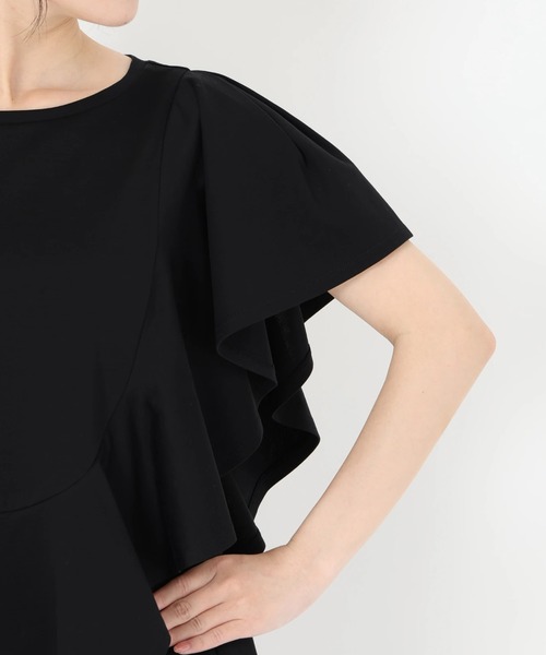 STRAWBERRY-FIELDS（ストロベリーフィールズ）の「ノーブルポンチ_アシンメトリーフリルカットソー（Tシャツ/カットソー・レディース・オフホワイト/ブラック・2）」の9枚目の写真