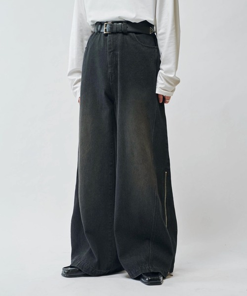 Lui's(ルイス)の「【Neucon/ニューコン】ワイドバギーサイドZIPフレアデニムパンツ(デニムパンツ・メンズ・インディゴブルー/ブラック・2/1)」の12枚目の写真