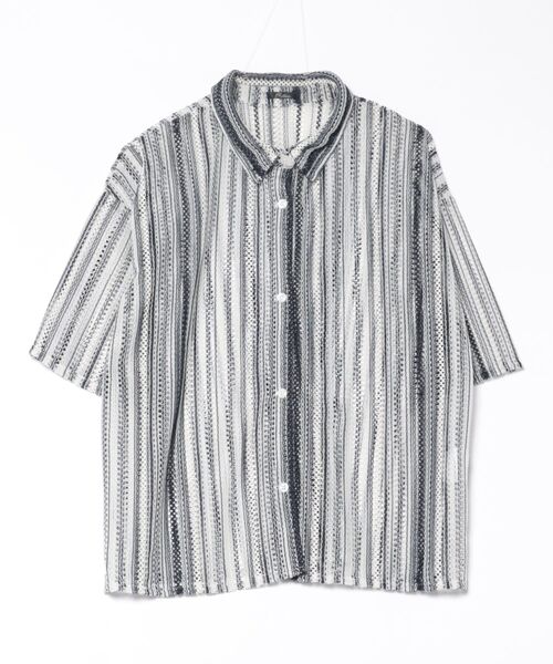 BELLUNA PLUS(ベルーナ)の「ラッセル素材マルチストライプシャツ(シャツ/ブラウス・レディース・グリーン/ネイビー系・X-LARGE/LARGE/MEDIUM)」の1枚目の写真