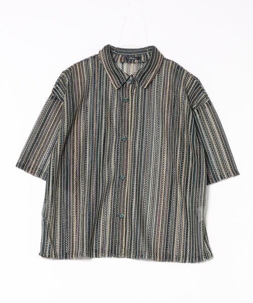 BELLUNA PLUS(ベルーナ)の「ラッセル素材マルチストライプシャツ(シャツ/ブラウス・レディース・グリーン/ネイビー系・X-LARGE/LARGE/MEDIUM)」の2枚目の写真
