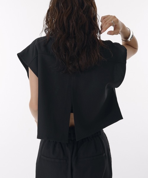 MUHET（ミュエータ）の「【set up可能】sleeveless double-breasted jacket / ダブルブレストベスト（ベスト・レディース・ベージュ/ブラック・SMALL/MEDIUM）」の8枚目の写真