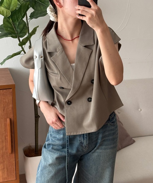 MUHET（ミュエータ）の「【set up可能】sleeveless double-breasted jacket / ダブルブレストベスト（ベスト・レディース・ベージュ/ブラック・SMALL/MEDIUM）」の13枚目の写真