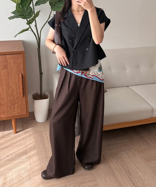 MUHET（ミュエータ）の「【set up可能】sleeveless double-breasted jacket / ダブルブレストベスト（ベスト・レディース・ベージュ/ブラック・SMALL/MEDIUM）」の5枚目の写真