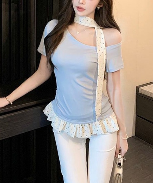 Nia(ニア)の「Nia(ニア)/【タイ付き】バイカラー 半袖 ドット柄ワンショルダーTシャツ(Tシャツ/カットソー・レディース・ブルー/ブラック/イエロー・SMALL/MEDIUM)」の19枚目の写真