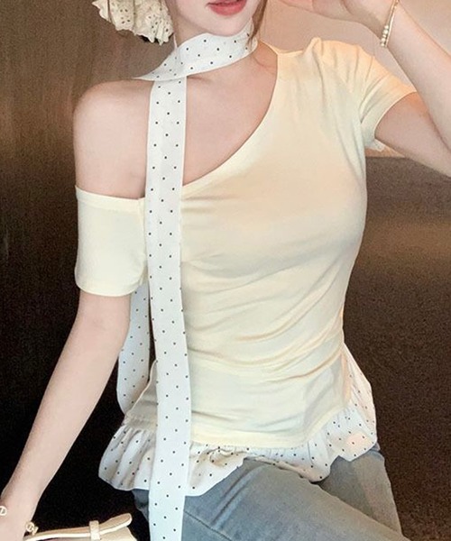 Nia(ニア)の「Nia(ニア)/【タイ付き】バイカラー 半袖 ドット柄ワンショルダーTシャツ(Tシャツ/カットソー・レディース・ブルー/ブラック/イエロー・SMALL/MEDIUM)」の5枚目の写真