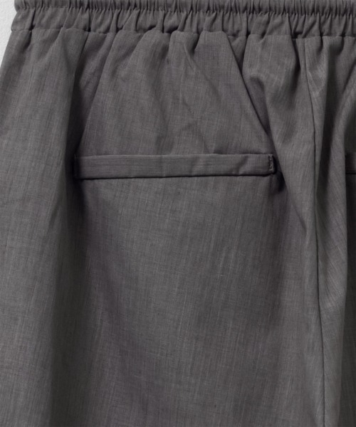 Mac-House(マックハウス)の「milli de l'air デニムライク セミワイドパンツ(デニムパンツ・レディース・ライトグレー/ネイビー/ブルー・M/L)」の7枚目の写真