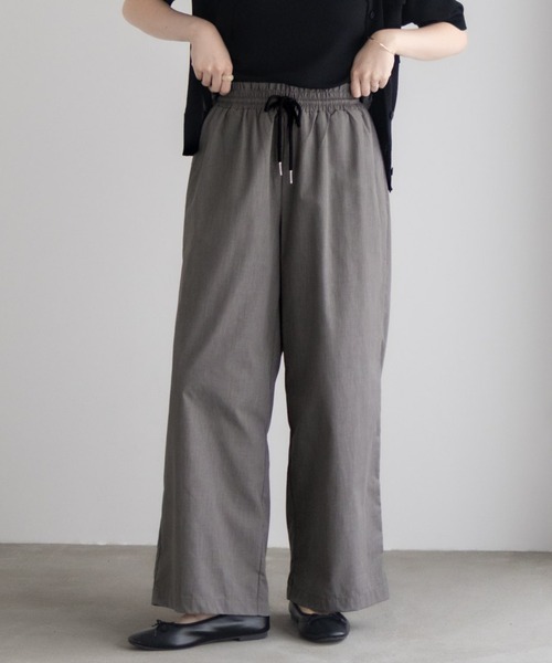 Mac-House(マックハウス)の「milli de l'air デニムライク セミワイドパンツ(デニムパンツ・レディース・ライトグレー/ネイビー/ブルー・M/L)」の12枚目の写真