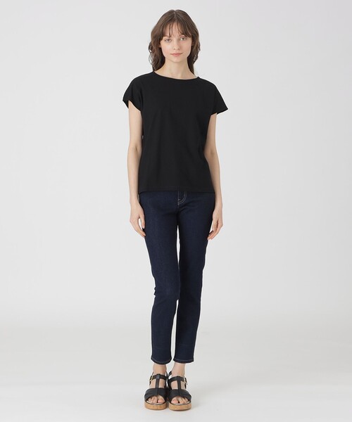 BLUE LABEL CRESTBRIDGE（ブルーレーベルクレストブリッジ）の「【一部店舗限定】バックリボンTシャツ（Tシャツ/カットソー・レディース・ブラック/オフホワイト・38）」の7枚目の写真