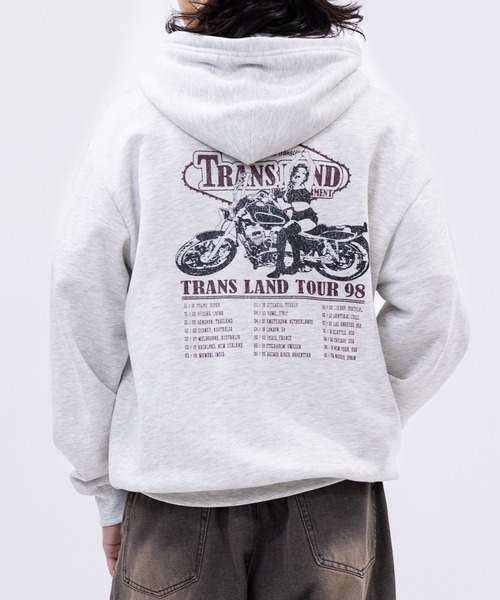 JOHN'S CLOSET(ジョンズクローゼット)の「【a】〔Trans Land〕ツアーモチーフ バイクガール フルジップパーカー(パーカー・メンズ・アッシュグレー/ブラック/ホワイト・MEDIUM/LARGE)」の2枚目の写真