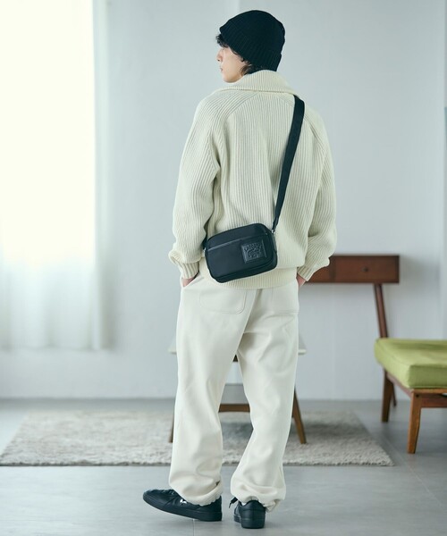 LACOSTE（ラコステ）の「ラコステクラシックス ナイロンミニレポーターバッグ（ショルダーバッグ・メンズ・ブラック/タン・FREE）」の16枚目の写真