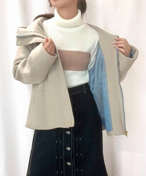 Q（キュー）の「フーディーショートコート（その他アウター・レディース・オリーブ/バーガンディー/ベージュ/ブラック・MEDIUM）」の12枚目の写真