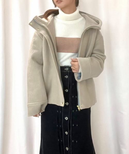 Q（キュー）の「フーディーショートコート（その他アウター・レディース・オリーブ/バーガンディー/ベージュ/ブラック・MEDIUM）」の9枚目の写真