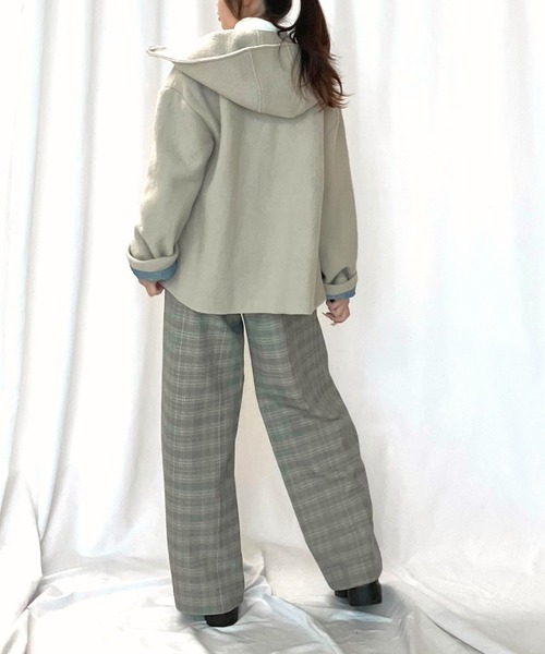 Q（キュー）の「フーディーショートコート（その他アウター・レディース・オリーブ/バーガンディー/ベージュ/ブラック・MEDIUM）」の5枚目の写真