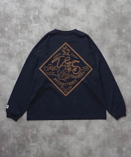The Endless Summer（エンドレスサマー）の「TES BANDANA EMB LONG SLEEVE BIG T-SHIRT / ロンT（Tシャツ/カットソー・メンズ・ホワイト/ネイビー/ブラック・SMALL/MEDIUM/LARGE/X-LARGE）」の3枚目の写真