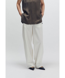 1er Arrondissement（プルミエアロンディスモン）の「ウールサテン