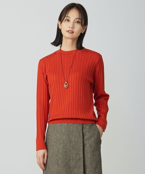 J.PRESS(ジェイプレス)の「KNIT BASIC クルーネック ニット(ニット/セーター・レディース・ダークブラウン系/ネイビー系/ベージュ系/オレンジ系/パイングリーン系・LARGE/MEDIUM)」の5枚目の写真