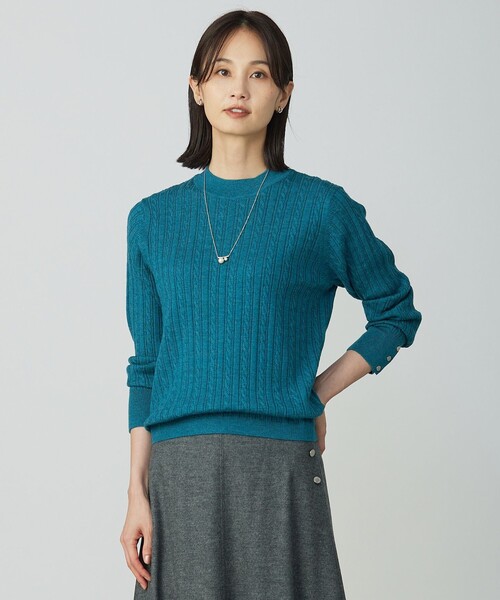 J.PRESS(ジェイプレス)の「KNIT BASIC クルーネック ニット(ニット/セーター・レディース・ダークブラウン系/ネイビー系/ベージュ系/オレンジ系/パイングリーン系・LARGE/MEDIUM)」の3枚目の写真