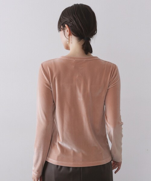 OPAQUE.CLIP（オペークドットクリップ）の「ベロアタッチリブトップス【洗濯機OK】（Tシャツ/カットソー・レディース・オフホワイト/ベビーピンク/チャコールグレー・42/38/40）」の16枚目の写真