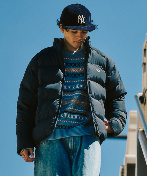 FRED PERRY(フレッドペリー)の「FRED PERRY / フレッドペリー RAGLAN SLEEVE PADDED JACKET(ナイロンジャケット・メンズ・ブラック/ネイビー・MEDIUM/LARGE)」の17枚目の写真