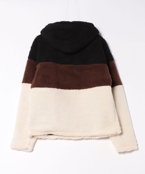 RUSTY（ラスティ）の「【RUSTY:ラスティー】レディース 配色切替 ハーフジップ ボアフリースパーカー/もこもこサイドジップ付ブルゾン（ブルゾン・レディース・ベージュ・MEDIUM）」の2枚目の写真