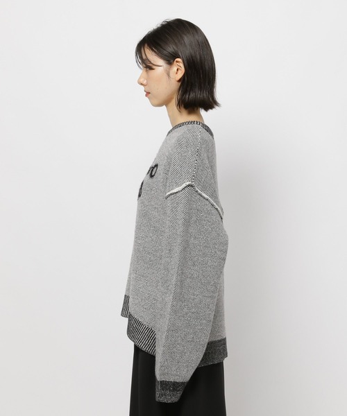 niko and...(ニコアンド)の「カシミリーレタリングニットプルオーバー(ニット/セーター・レディース・アイボリー/ブルー/ブラウン/チャコール・MEDIUM/LARGE)」の9枚目の写真