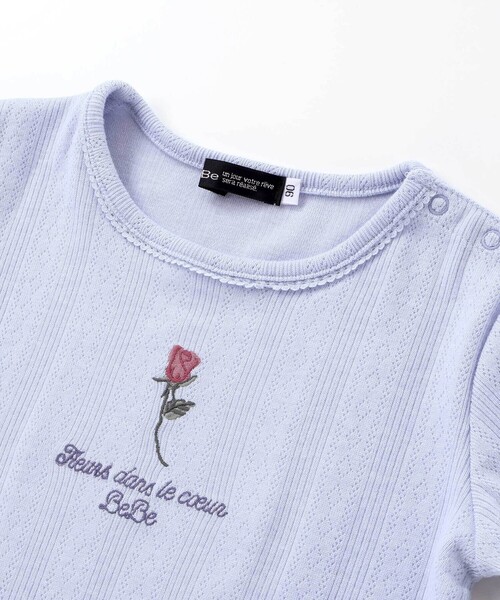 BeBe（ベベ）の「針抜きローズ刺しゅう長袖Tシャツ(80~100cm)（その他ベビーウェア・キッズ・ブルー/オフホワイト・90cm/100cm/80ｃｍ）」の15枚目の写真