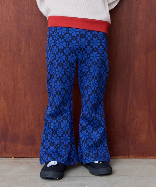 MARKEY'S(マーキーズ)の「総柄ジャガードフレアパンツ(その他パンツ・キッズ・ライトブルー/ブラック系その他/ブルー系その他/ライトグリーン/レッド系その他/イエロー系その他・100/150/95/90/80/140/130/120/110)」の4枚目の写真