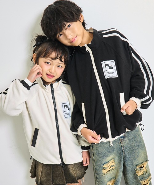 ANAP kids(アナップキッズ)の「リバーシブル フリース ブルゾン 【ユニセックスアイテム】【ジュニアお揃い】(ブルゾン・キッズ・ホワイト/ブラック・110/130/120)」の1枚目の写真