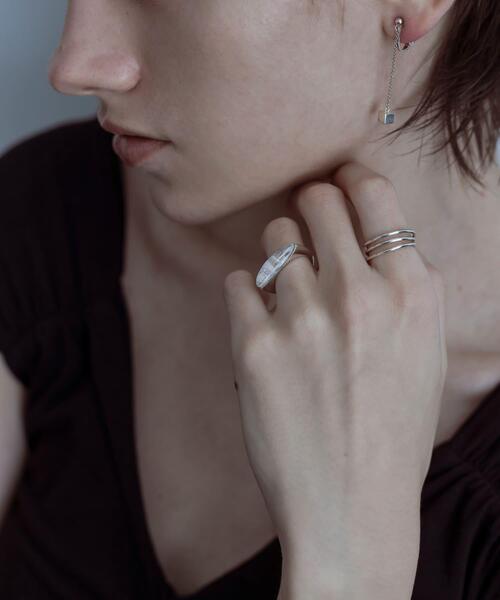 SMELLY（スメリー）の「SMELLY so’　round crystal ring（リング・レディース・シルバー系その他・13）」の7枚目の写真