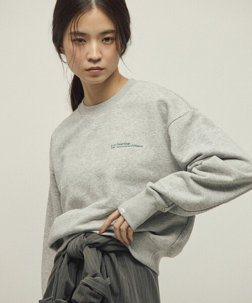 Firsthand（ファーストハンド）の「MA Firsthand/マ ファーストハンド MA ベーシックロゴ刺繍 クルーネックスウェット ウィメンズ / 裏毛スウェット（スウェット・レディース・チャコールグレー/グレー/レッド/ブラウン・ﾌﾘ-）」の12枚目の写真