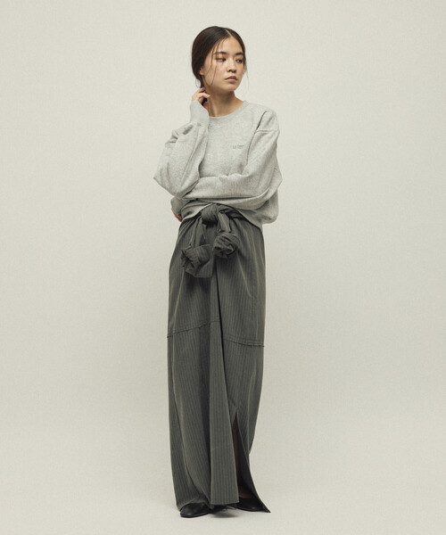 Firsthand（ファーストハンド）の「MA Firsthand/マ ファーストハンド MA ベーシックロゴ刺繍 クルーネックスウェット ウィメンズ / 裏毛スウェット（スウェット・レディース・チャコールグレー/グレー/レッド/ブラウン・ﾌﾘ-）」の22枚目の写真