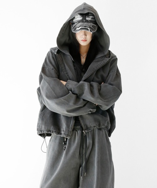 minsobi（ミンソビ）の「バックポケットピグメントジャケット（ノーカラージャケット・メンズ・チャコールグレー・FREE）」の10枚目の写真