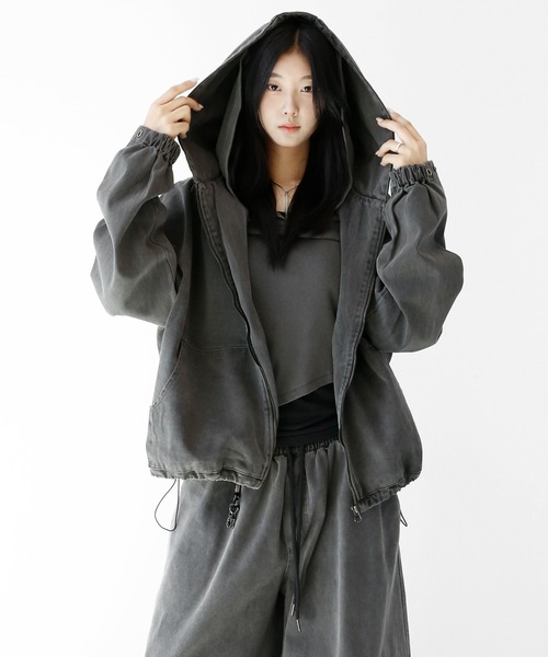 minsobi（ミンソビ）の「バックポケットピグメントジャケット（ノーカラージャケット・メンズ・チャコールグレー・FREE）」の18枚目の写真